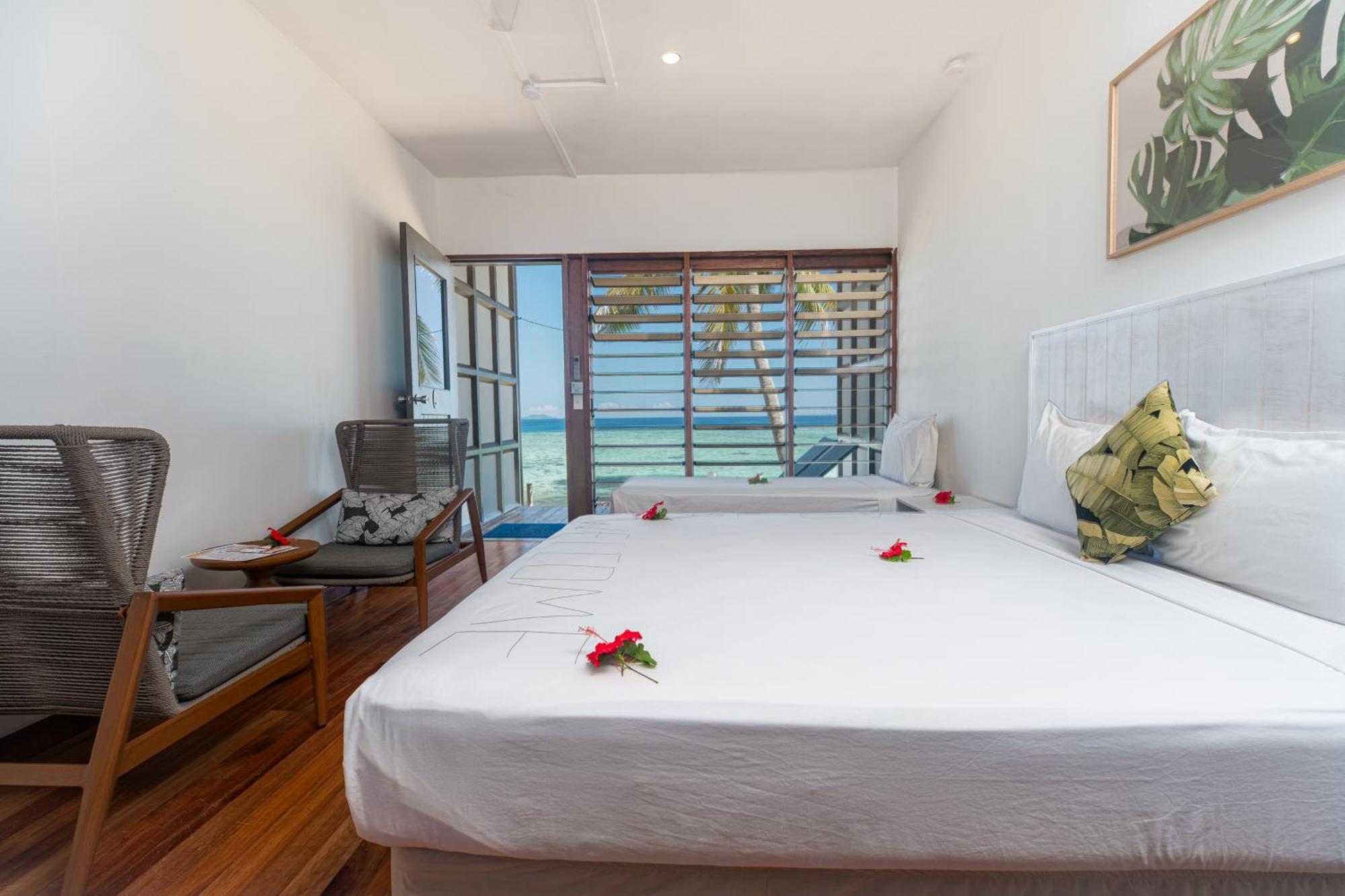 Beachcomber Island Resort Экстерьер фото