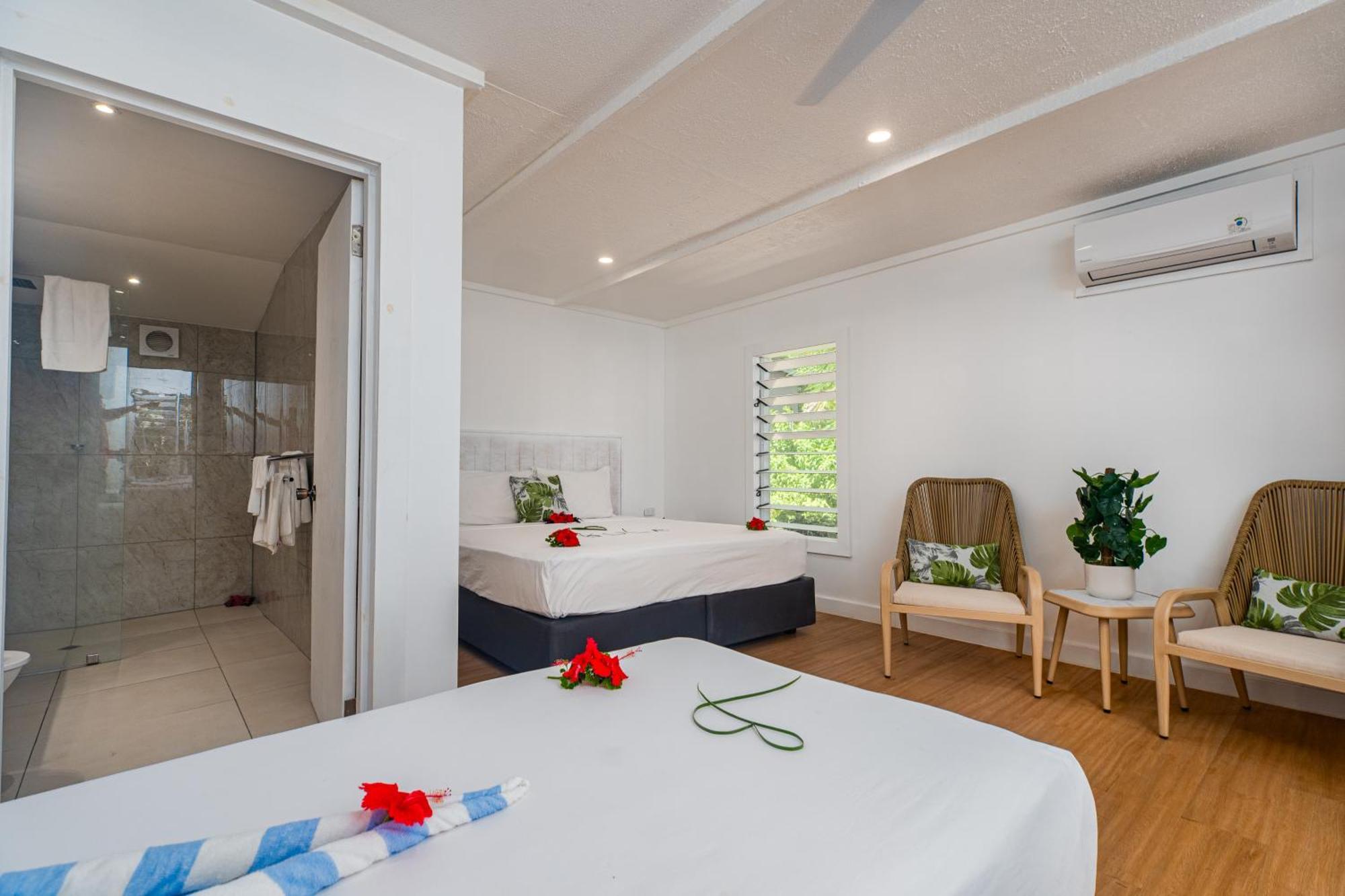 Beachcomber Island Resort Экстерьер фото